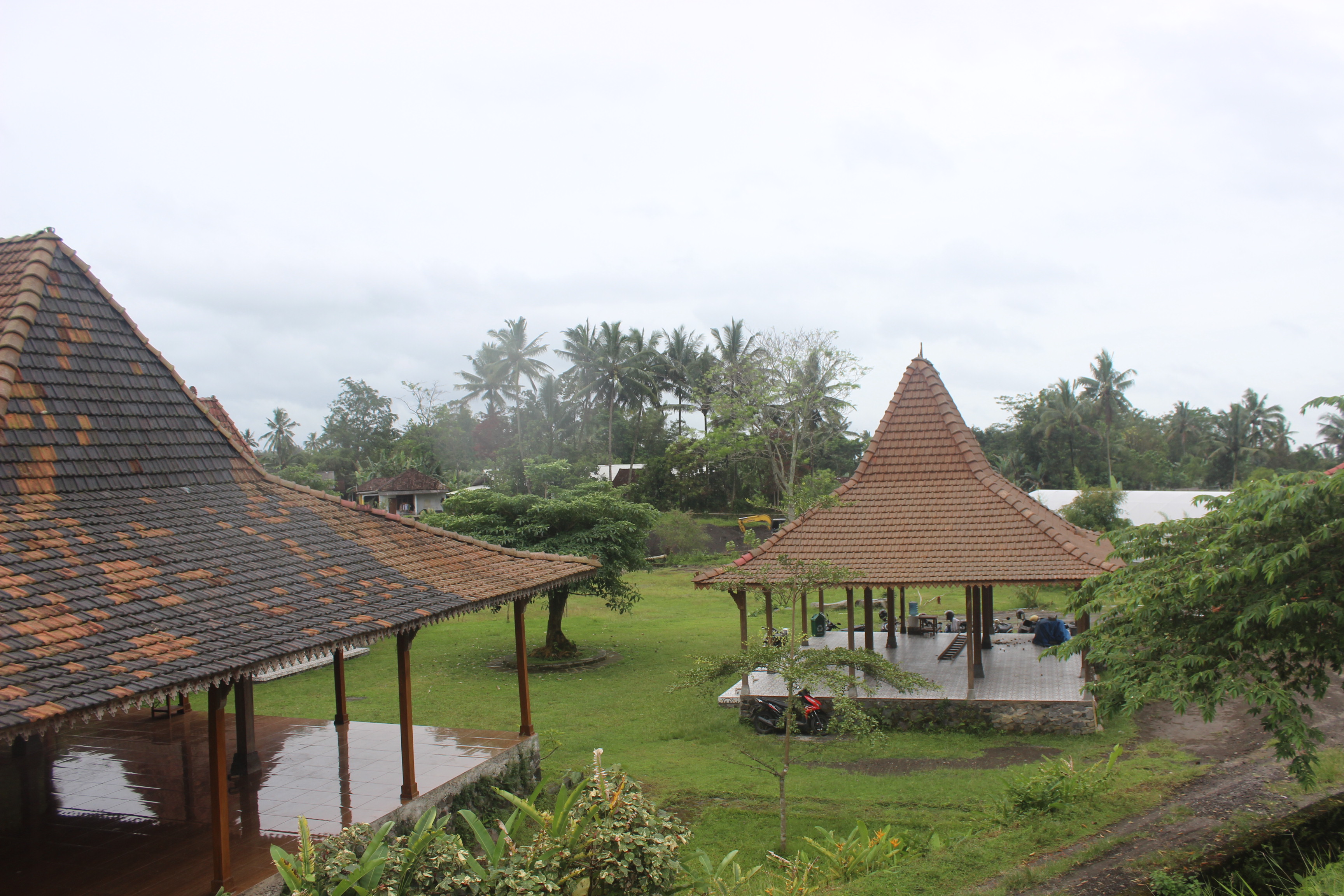 Taman Sabo Dam di kaki Gunung Merapi
